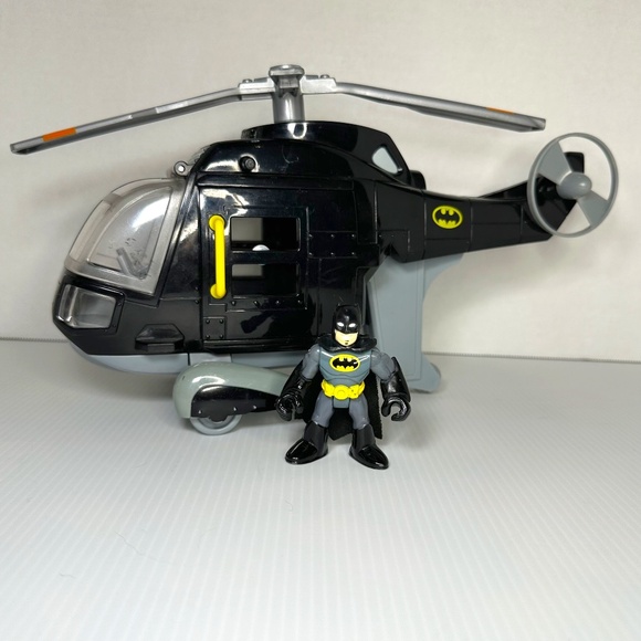 2007 Imaginext Batman Copter Gotham City Helicopter Super Friend w/Batman Figure - Picture 1 of 16